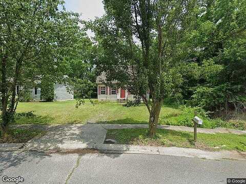 Oxford St, Pocomoke City, VA 23356