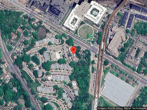 Indian Ct, Unit 29, Alexandria, VA 22303
