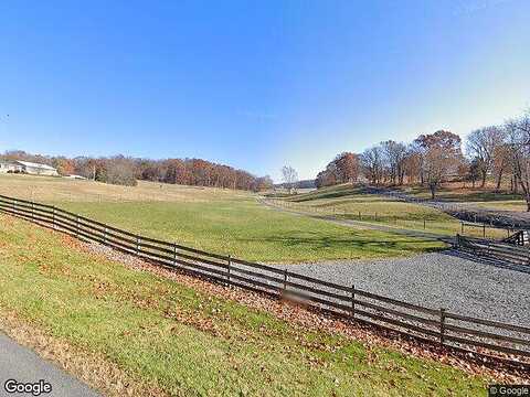 Spring House Cir, Harrisonburg, VA 22802