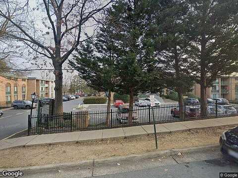 N Armistead St, Unit 303, Alexandria, VA 22312