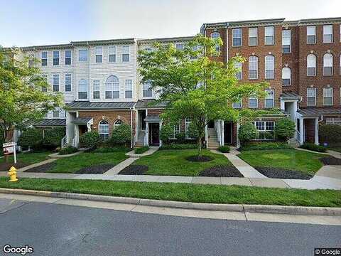 Anchorstone Dr, Unit 5019, Woodbridge, VA 22192