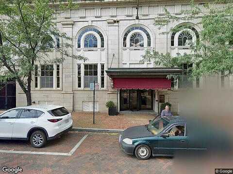 Court Square, Unit 901, Charlottesville, VA 22902