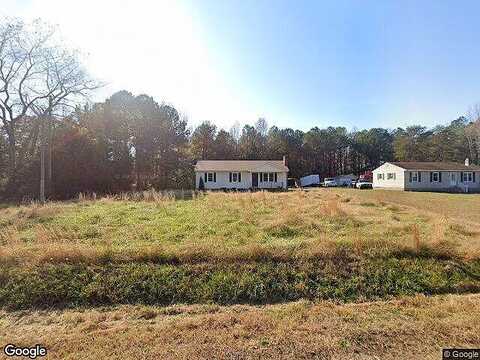 The Hook Rd, Warsaw, VA 22435