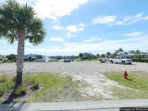 Arboretum Circle, Naples, FL 34112