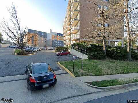 King St, Unit 609, Alexandria, VA 22302