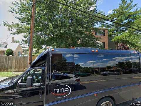 N Armistead St, Unit 304, Alexandria, VA 22312