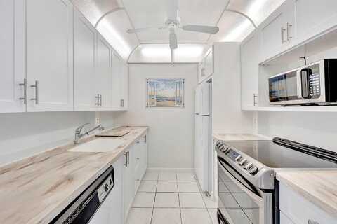Martinique Circle, Coconut Creek, FL 33066