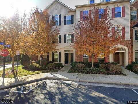 Piebald Square, Aldie, VA 20143