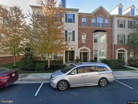 Piebald Square, Aldie, VA 20143