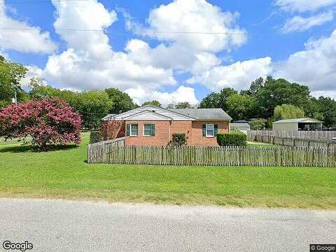 Mattaponi Ave, West Point, VA 23091