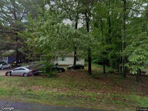 Mcilwaine Dr, Petersburg, VA 23885