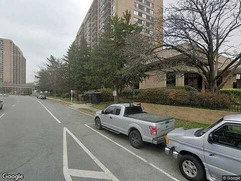 S George Mason Dr, Unit 1106E, Falls Church, VA 22041