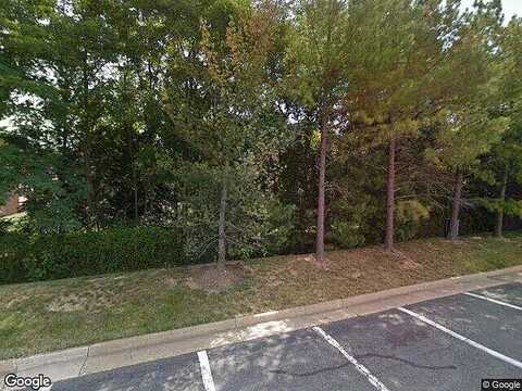 Spring Ln, Unit B12, Falls Church, VA 22041