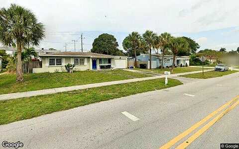 Cynthia Lane, Lake Worth, FL 33461