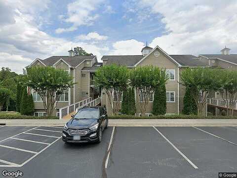 S Pointe Shore Dr, Moneta, VA 24121