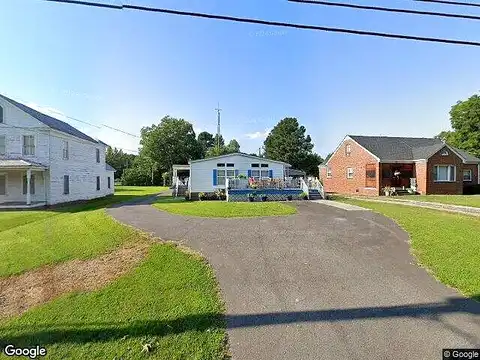 E Main St, Wakefield, VA 23839