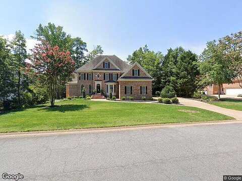 Nathaniel&#X27;S Grn, Williamsburg, VA 23899