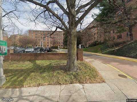 Spout Run Pkwy, Unit A303, Arlington, VA 22201