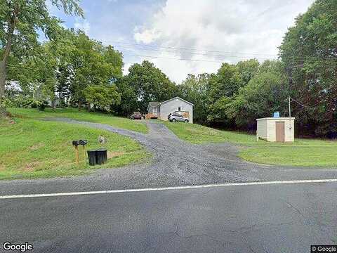 Bryce Blvd, Mount Jackson, VA 22847