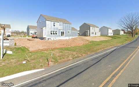 Bennington Way, Carlisle, PA 17013