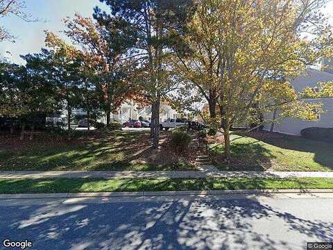 Yarling Ct, Unit 2867, Falls Church, VA 22042