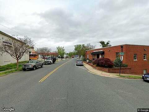 Bridgewater St, Fredericksburg, VA 22406