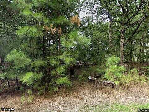 Tupelo St, Deltaville, VA 23350