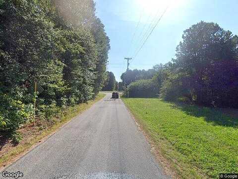 Lampe Ln, Petersburg, VA 23897