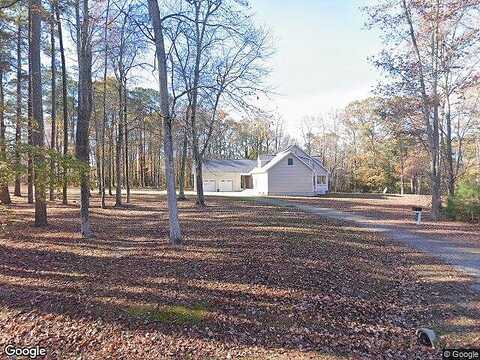 Cow Shed Rd, Lancaster, VA 23180