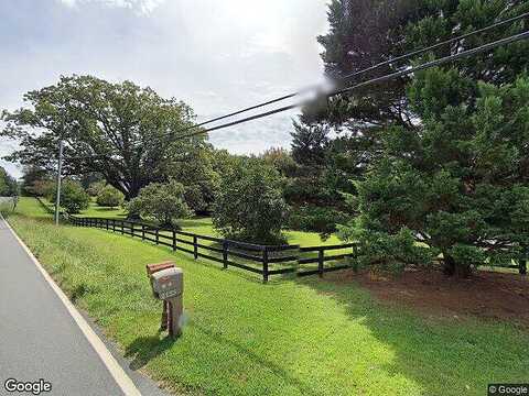 Garth Rd, Charlottesville, VA 22940