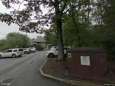 Stone Ridge, Roseland, VA 22967