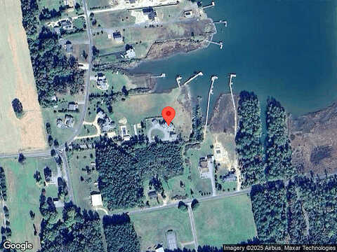 Ocran Rd, White Stone, VA 23350