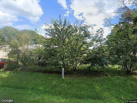 Forest Grove Rd, Colonial Beach, VA 22436