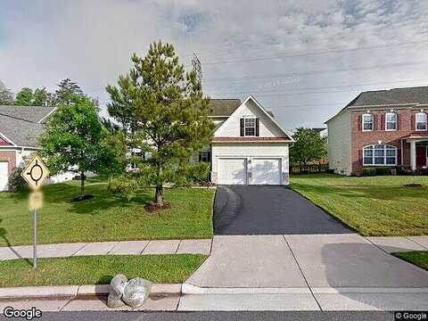 Potomac Crest Dr, Triangle, VA 22134