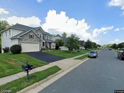 Pier Trail Dr, Triangle, VA 22134