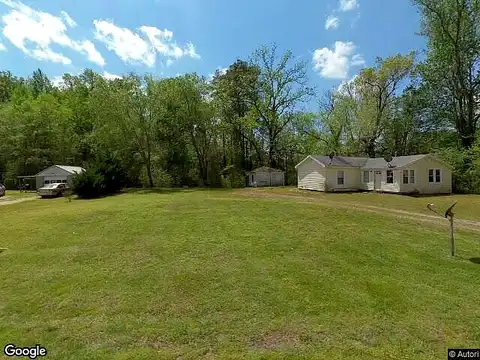 James River Dr, Disputanta, VA 23899