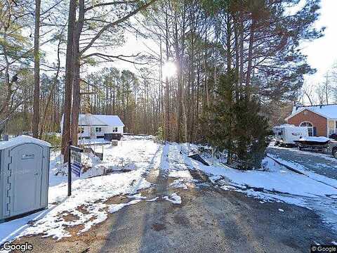 Kathleen Ct, Petersburg, VA 23885