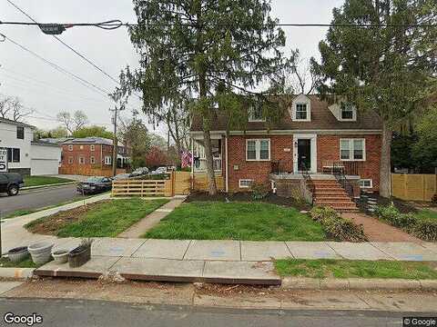 Dewitt Ave, Unit A, Alexandria, VA 22301