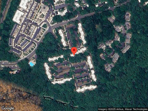 Parkcrest Cir, Unit 7D/200, Reston, VA 20190