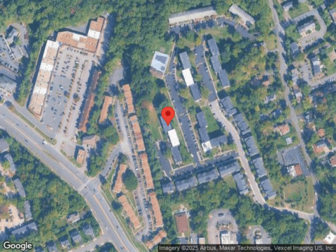 Renate Dr, Unit T2, Woodbridge, VA 22125
