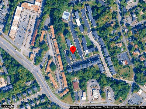 Renate Dr, Unit 302, Woodbridge, VA 22125