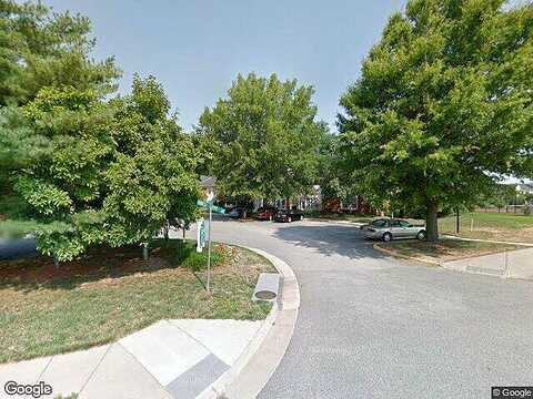Horseshoe Ln, Unit 500, Woodbridge, VA 22191
