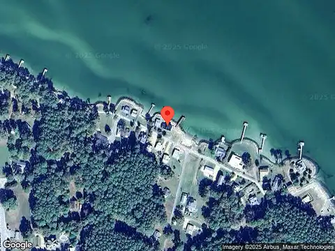 Riverside Dr, Deltaville, VA 23350