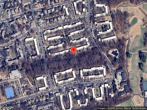 S Barton St, Unit 435, Arlington, VA 22204