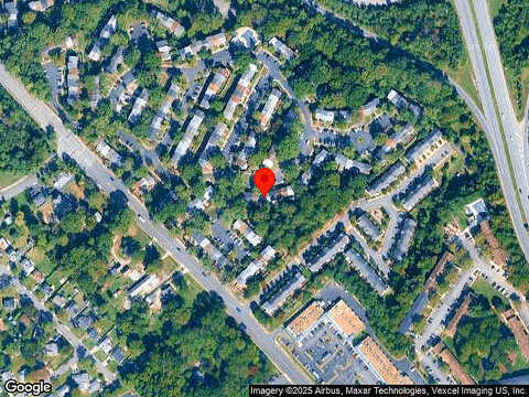 Putnam Cir, Woodbridge, VA 22125