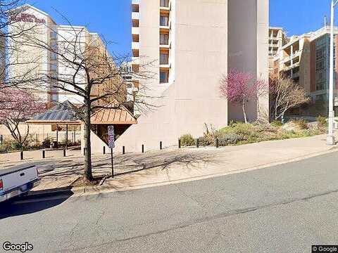 N Courthouse Rd, Unit 1709, Arlington, VA 22201