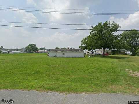 Dorchester Ave, Pocomoke City, VA 23356