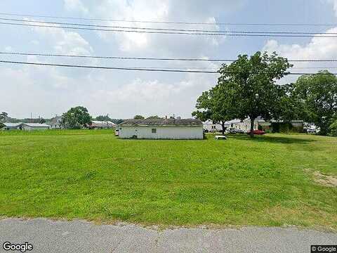 Dorchester Ave, Pocomoke City, VA 23336