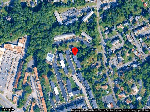 Lotte Dr, Unit 102, Woodbridge, VA 22125