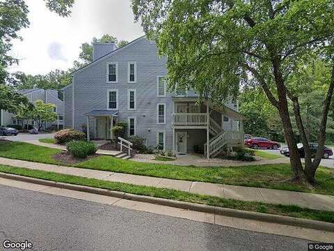 Cardamom Dr, Unit 12140, Woodbridge, VA 22192